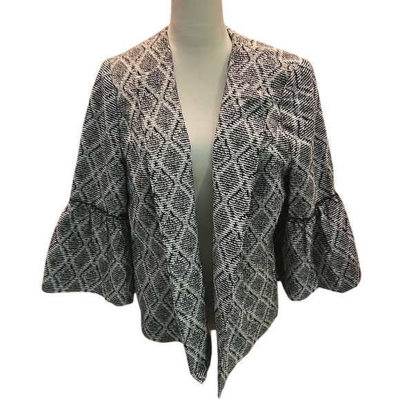 Kasper Jackets & Blazers - Kasper Black White Gray Diamond Print Bell Sleeve Open Front Cardigan Women 14